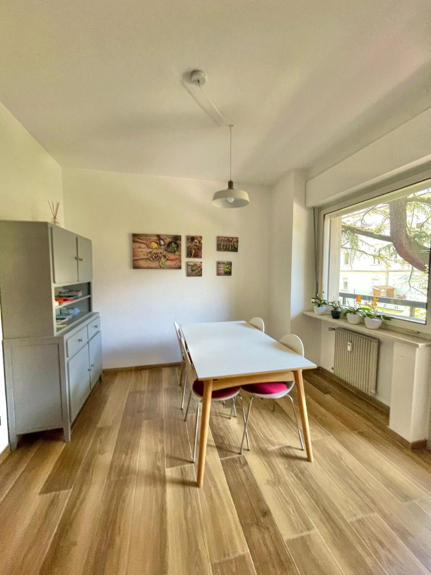 Residenza Xxx Aprile Lägenhet Merano Exteriör bild